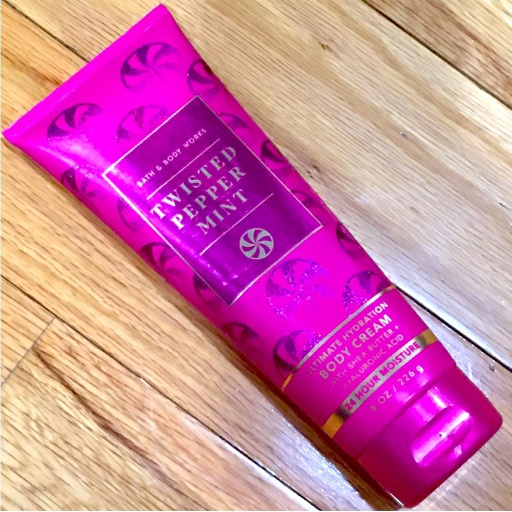 Bath & Body Works Twisted Peppermint Body Cream SET OF 2!!  NEW!!